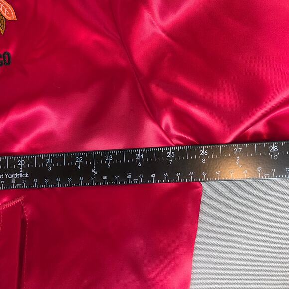Vintage Chicago Blackhawks Swingster Red Satin Mens Bomber Jacket XL USA - Picture 11 of 13